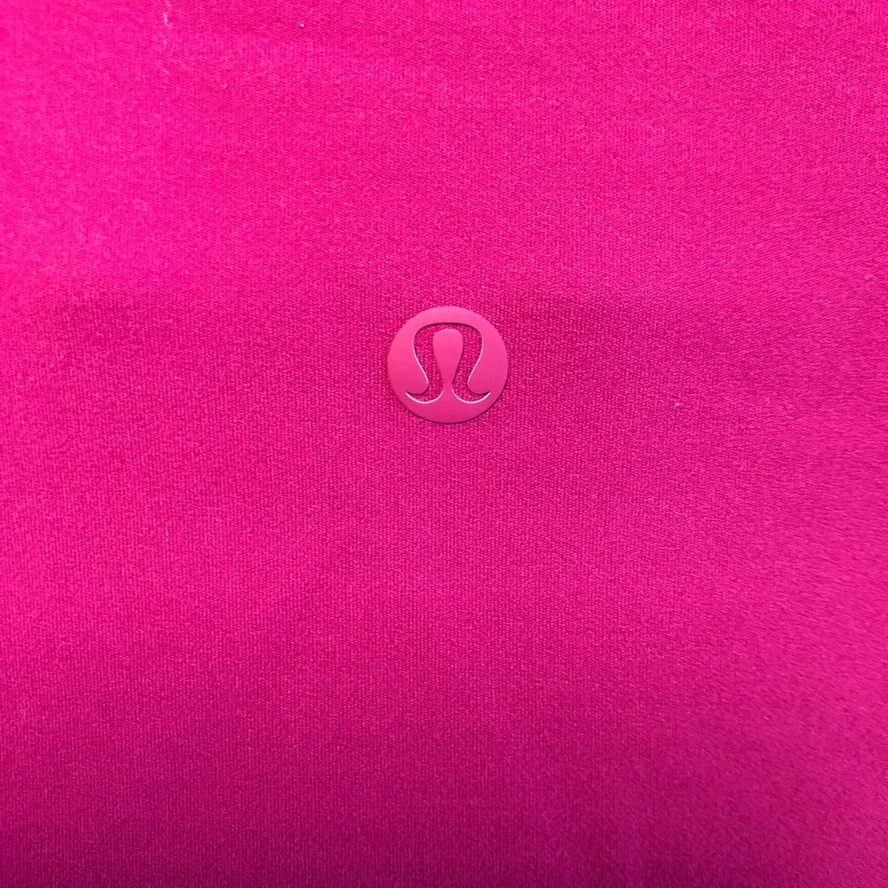 LULULEMON Women’s Magenta Purple Strappy Nulu Tank Top Sz 6 - Picture 12 of 13